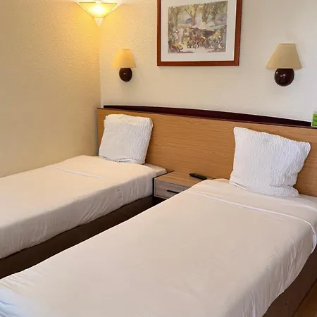 Campanile مارماند