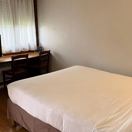 فندق Campanile مارماند