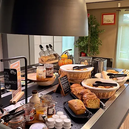 Campanile 3* مارماند