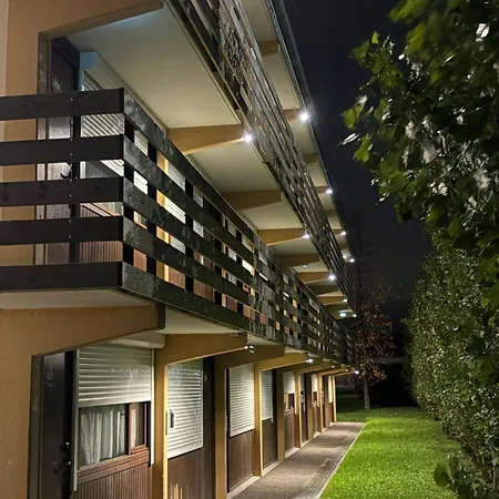 Campanile Hotel 3*