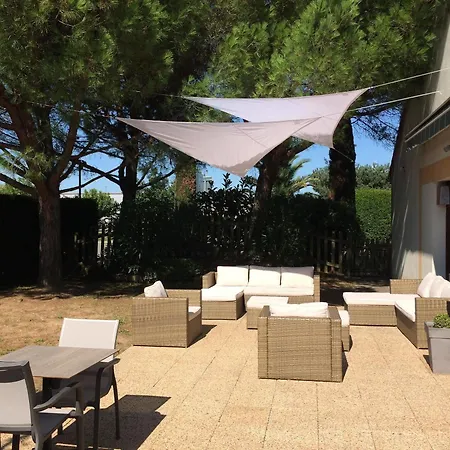 Hotel Restaurant Campanile 3*