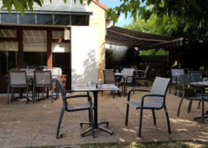 Campanile فندق مارماند