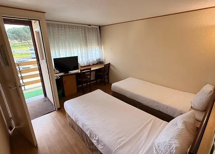 Campanile 3* مارماند